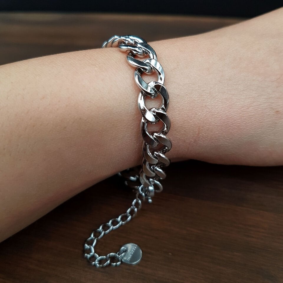 Kalın Zincir Gümüş Renk Kadın Çelik Bileklik