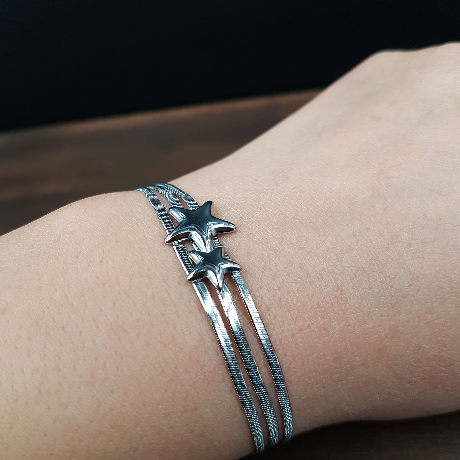 Yıldız Tasarım Gümüş Renk Kadın Çelik Bileklik