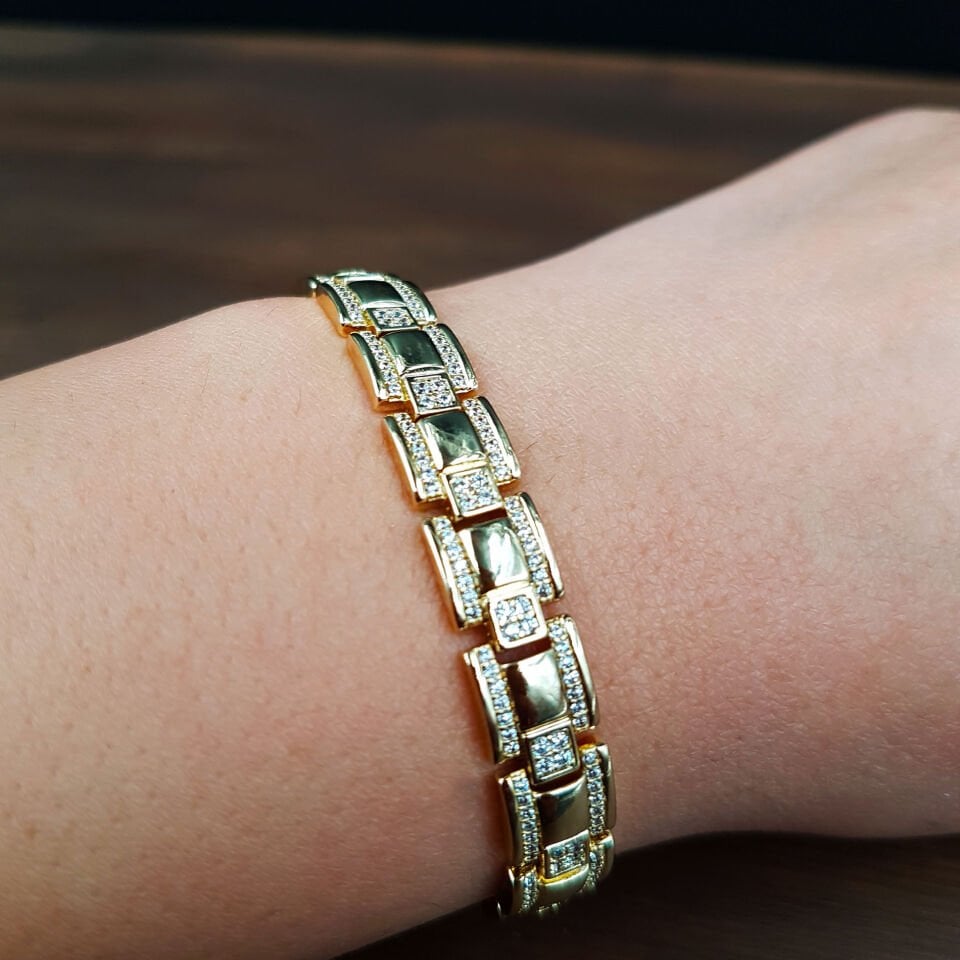 Altın Kaplama Taşlı Kadın Çelik Bileklik