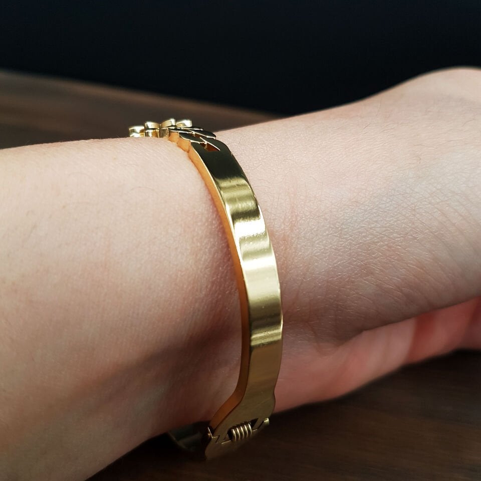 Gold Çiçek Tasarım Kadın Çelik Kelepçe