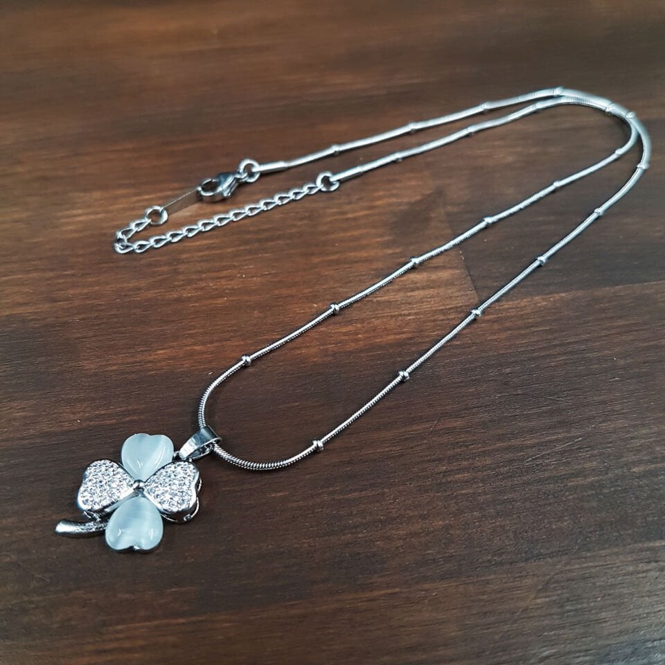 Zirkon Taşlı 4 Yapraklı Yonca Kadın Çelik Kolye