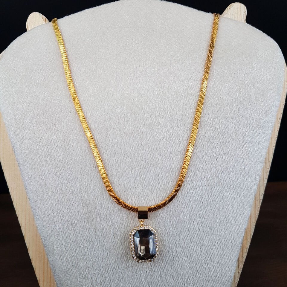 Gold Renk Taşlı Baget Kadın Çelik Kolye