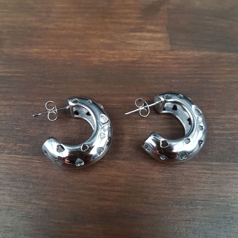 Tombul Yarın Halka Kadın Çelik Küpe