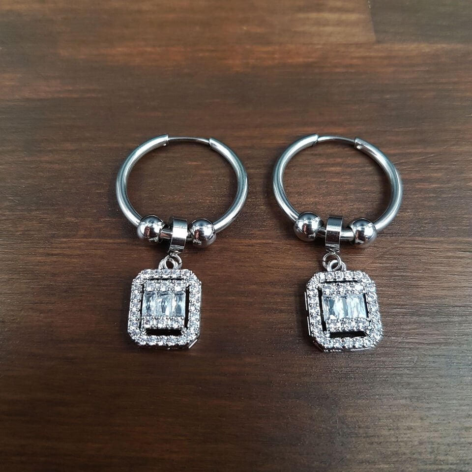 Zirkon Taşlı Baget Halka Çelik Küpe