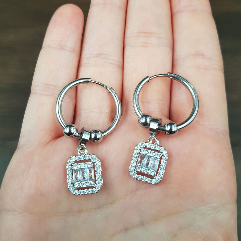 Zirkon Taşlı Baget Halka Çelik Küpe