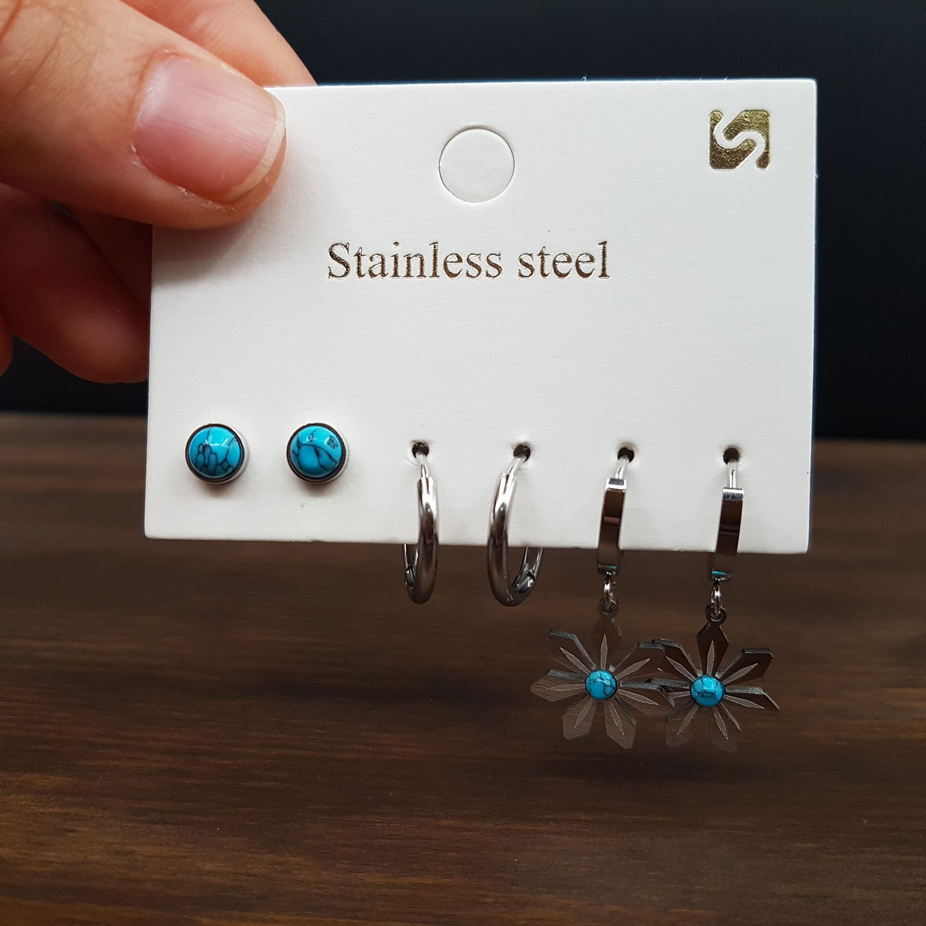 Firuze Taş Tasarım 6 lı Kadın Çelik Küpe